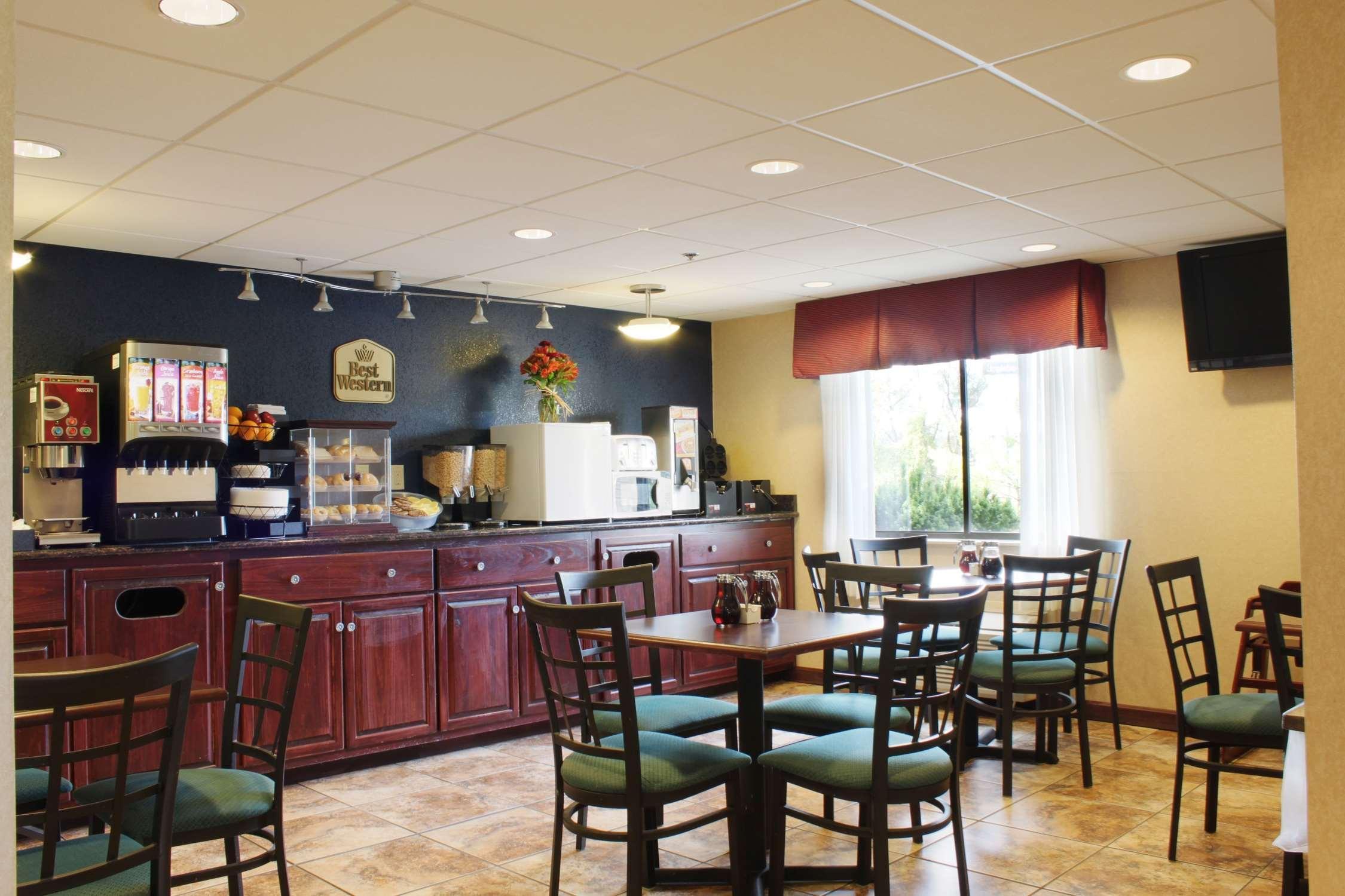 Western Richland Hotel 3*
